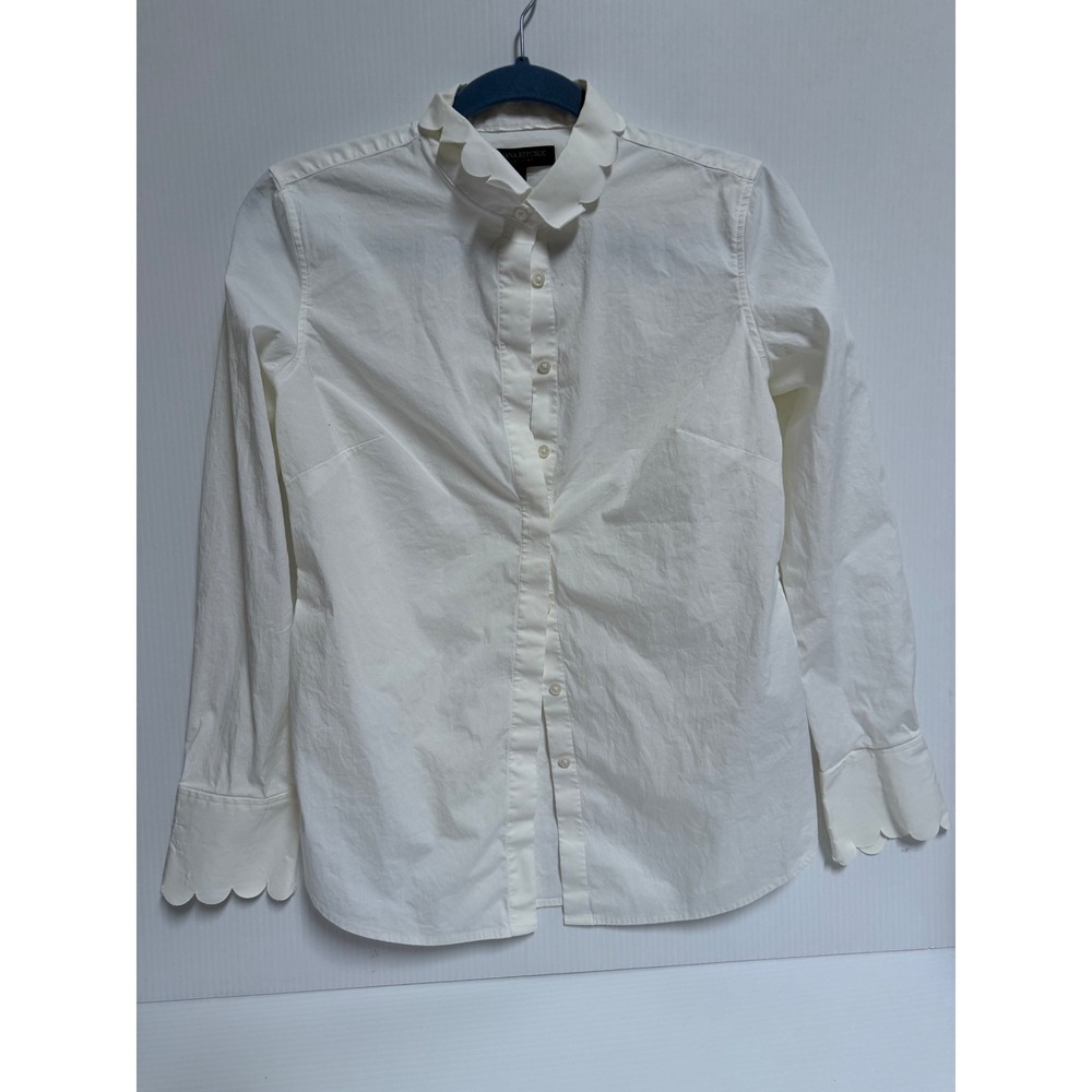 Banana Republic Riley Shirt White Scalloped Collar Cuff Button Down Size 6